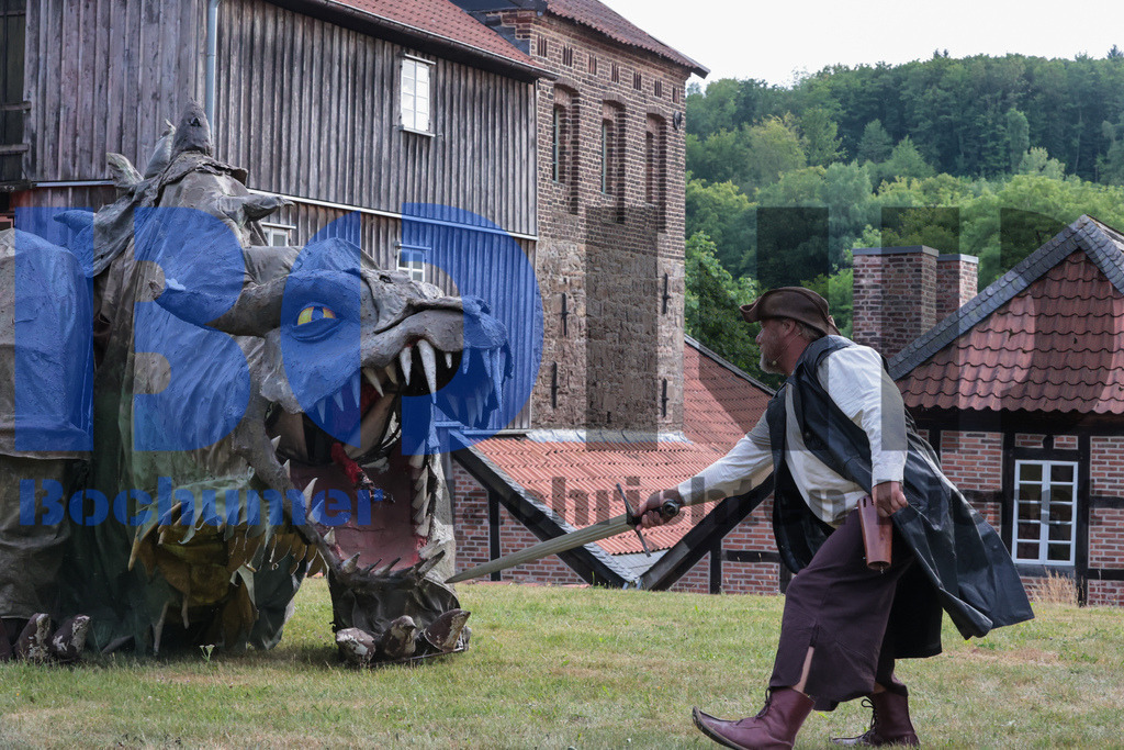 SES_MKRLHE20250705-64 | bond - Realisiert mit Pictrs.com