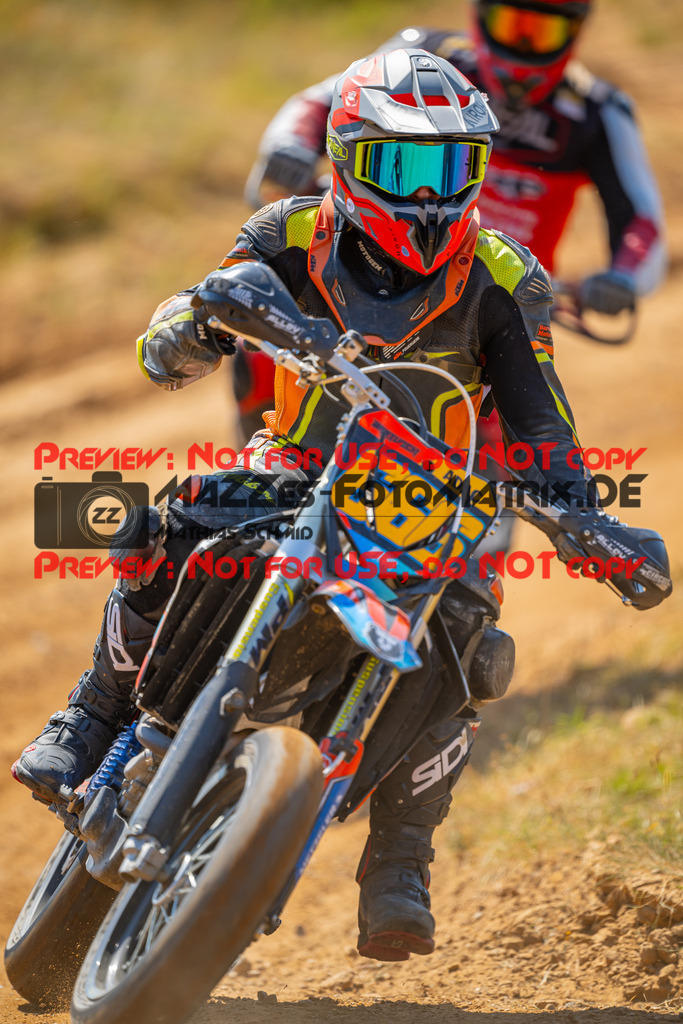 MaZZes-Fotomatrix-20260815-598328 | S2