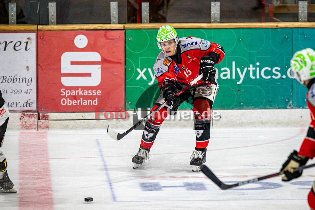 TSV Peißenberg MINERS gegen EA Schongau | Eishockey Bayernliga Herren Vorrunde 2024/25, TSV Peißenberg MINERS gegen EA Schongau, 20241031,Ryan MURPHY (MINERS 15) in Aktion,2024-10-31 in Peißenberg (Eisstadion Peißenberg)Ryan MURPHY (MINERS 15)Copyright: WolfgangxLindner foto-lindner.de