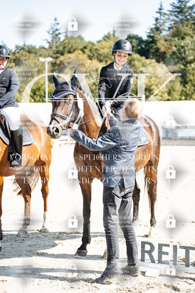 CK704817 | Turnierfotografie Pferdefotografie Trier Rheinland-Pfalz Pferdesport Reitsport Tierfotografie Sportfotografie Pferdevideo Pferdevideografie Equestrianvideography equestrianphotography  - Realisiert mit Pictrs.com