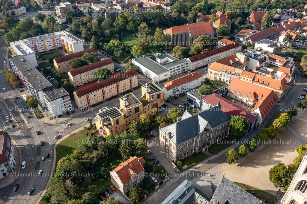10049-51752 - Stadtzentrum Halberstadt | Stockfoto und Bilderpool mit Bildmaterial aus Deutschland, dem Harz, Halberstadt, Quedlinburg, Wernigerode und weltweit. Qualitativ hochwertige und professionelle Fotos anschauen und kaufen. - Realisiert mit Pictrs.com