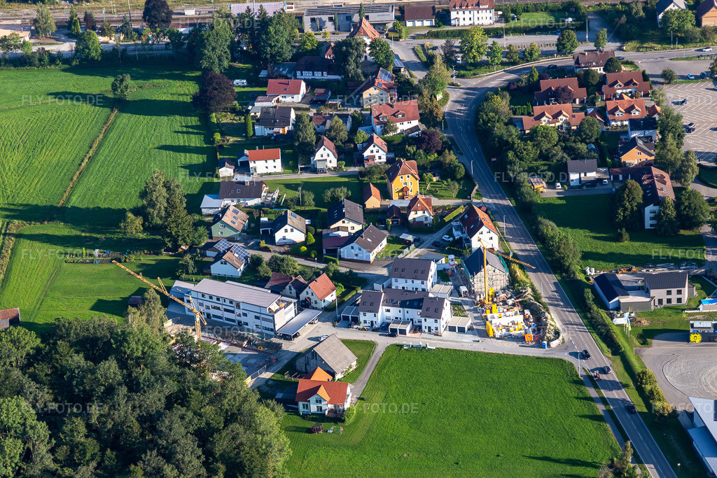 Luftbild: Ortsteil Kürnbach im Ortsteil Kürnbach in Bad Schussenried im Bundesland Baden-Württemberg in Deutschland. Foto: IMG_128848.jpg vom 03.09.2021 durch Werner Riehm/FLY-FOTO.de