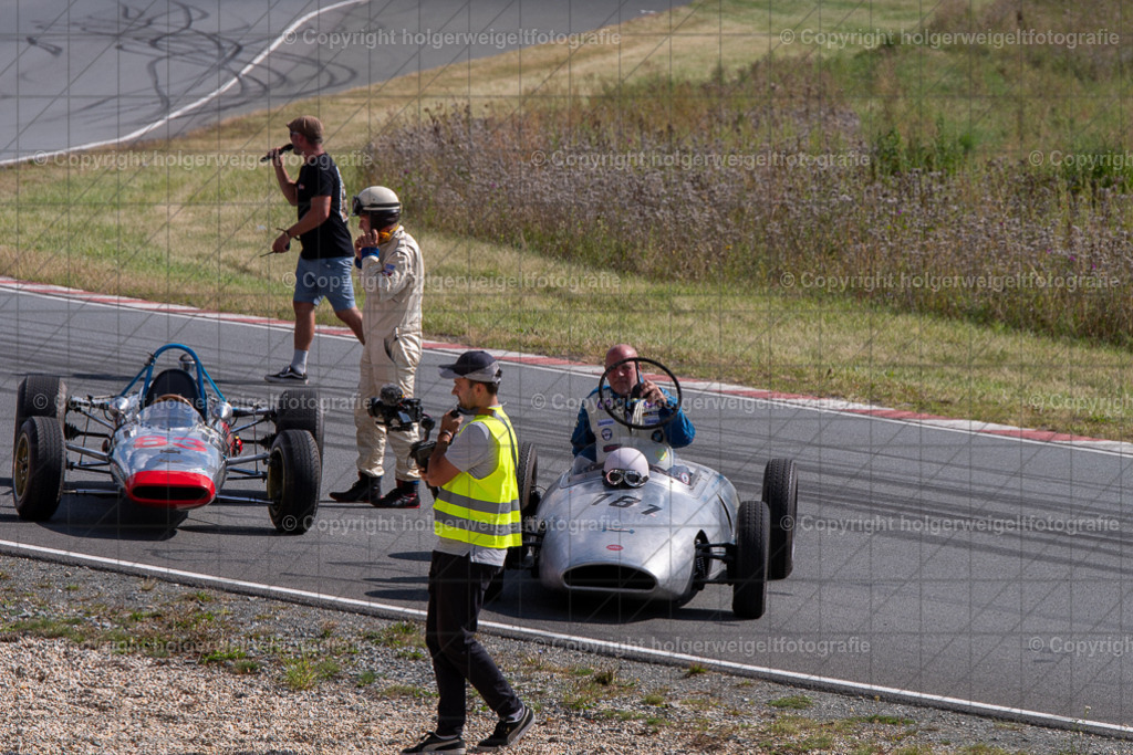 20250906150245D75_6407 | Bitte beachten!!!
Alle Fotos dieser Galerie sind nur grundbearbeitet. Im Falle eines Verkaufs, werde ich die Fotots noch mit dem nötigen Feinschliff versehen. - Realisiert mit Pictrs.com