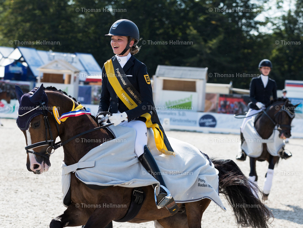TH_Antonia Roth_1819 | CHI Donaueschingen 2019 am 18.08.19 in Donaueschingen, Donaueschinger Schlosspark, Thomas Hellmann, TH_Antonia Roth_1819