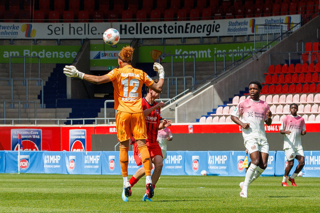 20260503-U19_FCH-LEV_126 | 1.FC Heidenheim 1846 vs. Bayer 04 Leverkusen, Fußball, U19, A-Junioren, NWL, U19-DFB-Nachwuchsliga, 2025/2026, Achtelfinale, 03.05.2026 in Heidenheim, Voith Arena(Foto: Michael Bulling) - Realisiert mit Pictrs.com