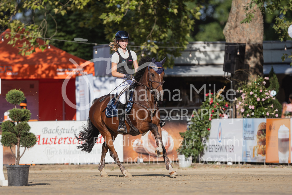 220825_Delbrueck_PonyTrophy-176 | Deine schönsten Turniermomente als professionelle Fotos! Entdecke hochwertige Pferdesport-Fotografie im Online-Shop. Jetzt Fotos finden & bestellen!