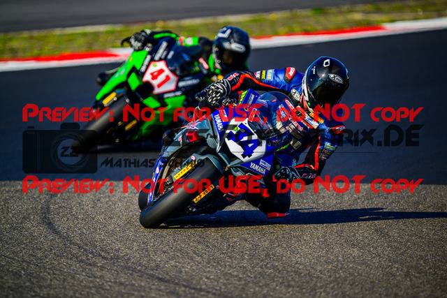 MaZZes_FotoMatrix_240831_6007705_1061 | STK1000