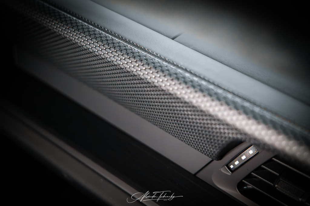 911 GT3 Touring Arlogrünmetallic | Entdecken Sie die faszinierende Welt von Alexander Tschuncky Arts: Kreative Fotografie, atemberaubende Automobilkunst und hochwertiger Bilderdruck. Lassen Sie sich inspirieren! - Realisiert mit Pictrs.com