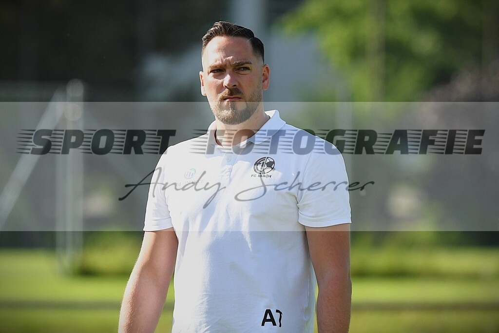 aDSC_4947 | Kaufen Sie Sportbilder im Onlineshop von Andy Scherrer Sportfotografie. Faszinierende Bilder von Sportevents aus der ganzen Schweiz. Fussball, Frauenfussball, Unihockey, Handball, Schwingen und weiteren Sportarten. - Realisiert mit Pictrs.com