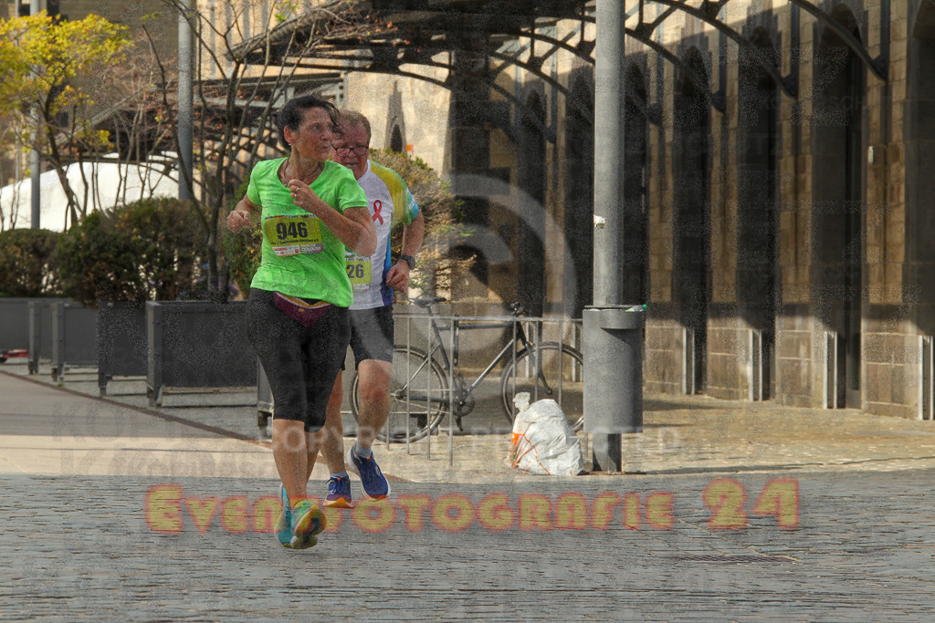250920_1527_EV4_8865 | Sportfotografie im Rhein-Sieg Kreis, Köln, Bonn, NRW, Rheinland Pfalz, Hessen, etc. Unser Tätigkeitsfeld umfasst den Laufsport vom Volkslauf über den Marathon, Duathlon, Triathon bis zum Ultralauf wie Kölnpfad Ultra oder Schindertrail.