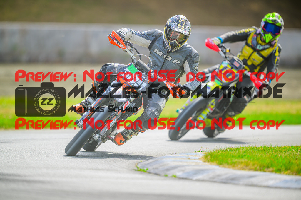 MaZZes_Fotomatrix_20250502_6007705_4077 | S4