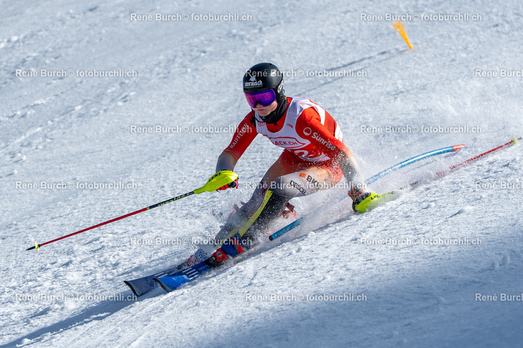 BUR02209 | René Burch leidenschaftlicher Fotograf aus Kerns in Obwalden.  Hier finden sie Sport, Landschaft und Natur Fotografie.
 - Realisiert mit Pictrs.com