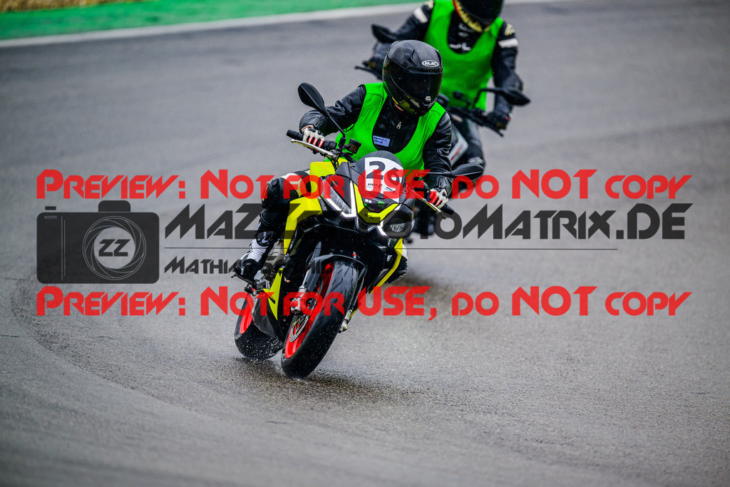 MaZZes_FotoMatrix_240521_6007705_4761 | INST