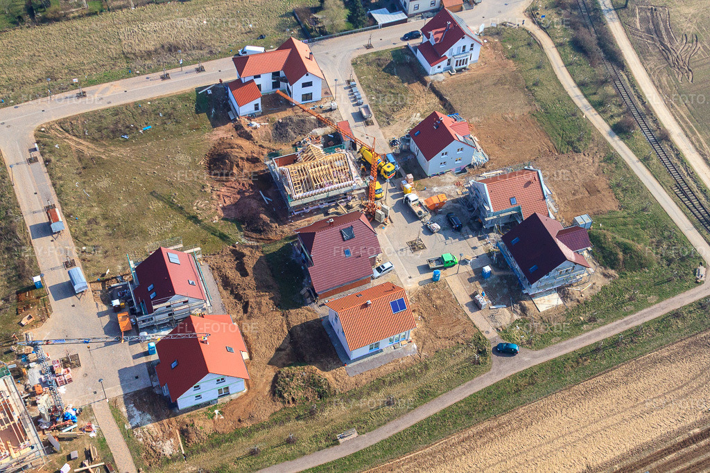 Luftbild: Neubaugebiet unteres Rappenfeld im Ortsteil Mörlheim in Landau im Bundesland Rheinland-Pfalz in Deutschland. Foto: IMG_37667.jpg vom 05.03.2011 durch Werner Riehm/FLY-FOTO.de