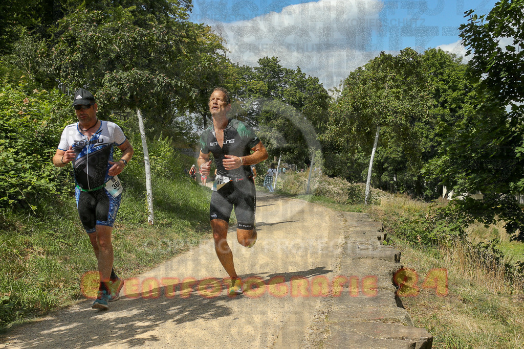 250824_1335_EX1_2940 | Sportfotografie im Rhein-Sieg Kreis, Köln, Bonn, NRW, Rheinland Pfalz, Hessen, etc. Unser Tätigkeitsfeld umfasst den Laufsport vom Volkslauf über den Marathon, Duathlon, Triathon bis zum Ultralauf wie Kölnpfad Ultra oder Schindertrail.