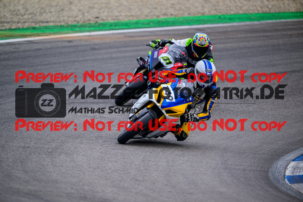 MaZZes_Fotomatrix_20250421_6007705_7337 | WEISS