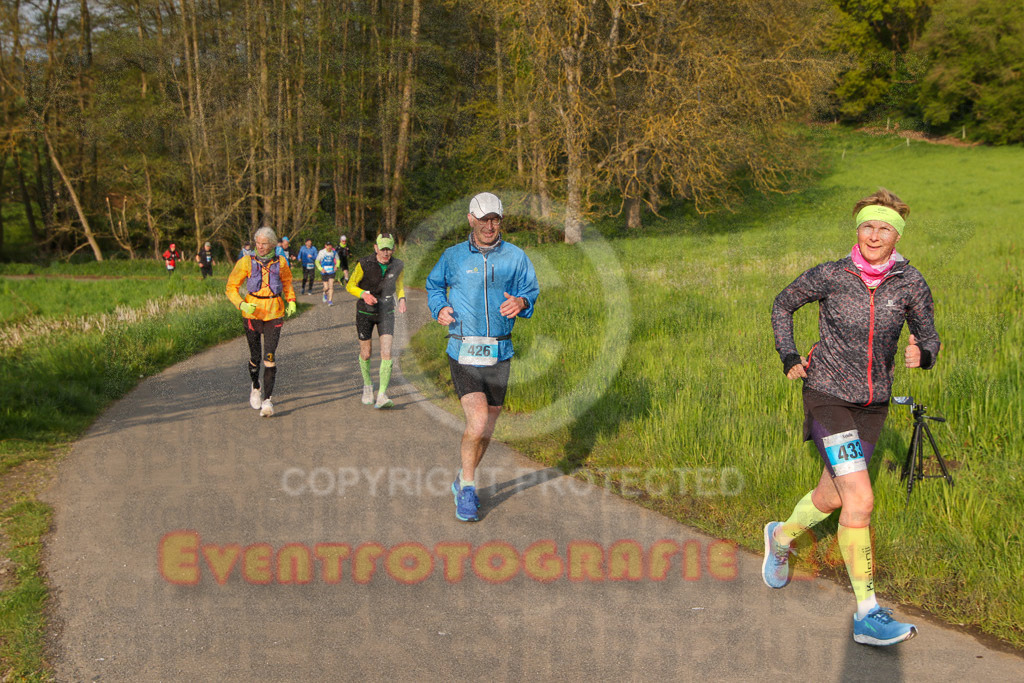 220501_0814_EV8_9398 | Sportfotografie im Rhein-Sieg Kreis, Köln, Bonn, NRW, Rheinland Pfalz, Hessen, etc. Unser Tätigkeitsfeld umfasst den Laufsport vom Volkslauf über den Marathon, Duathlon, Triathon bis zum Ultralauf wie Kölnpfad Ultra oder Schindertrail.