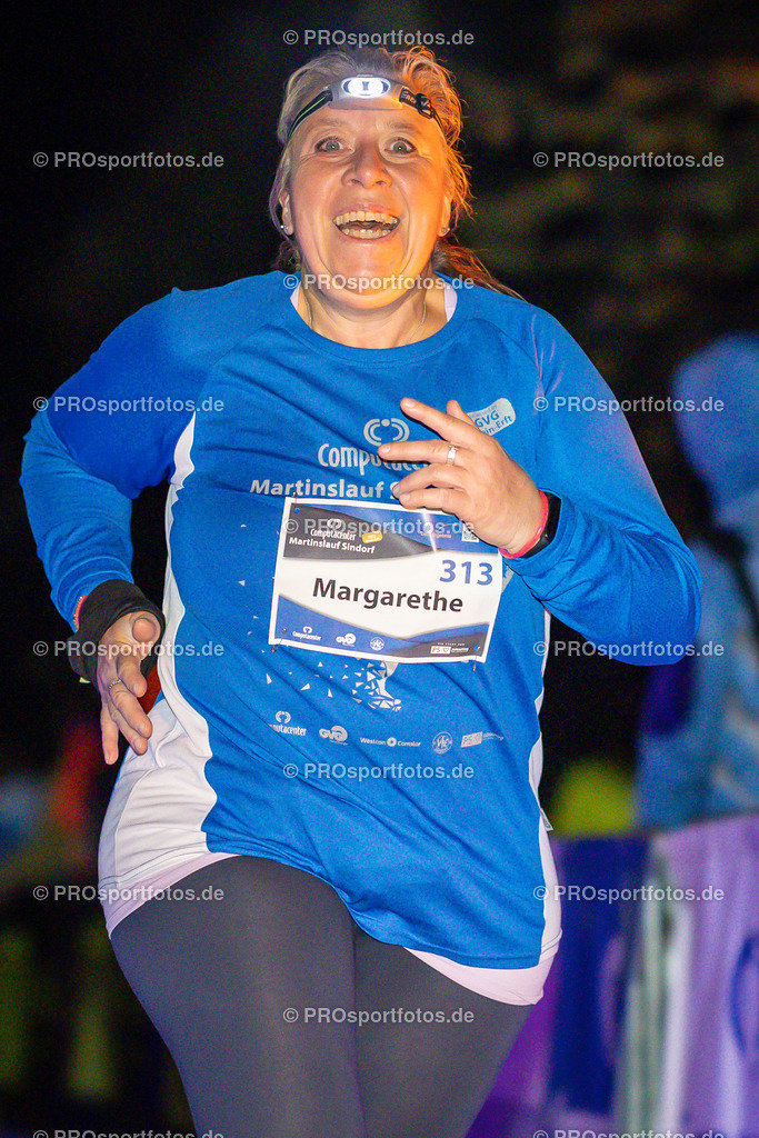 Computacenter Martinslauf Sindorf 2022 in Kerpen-Sindorf, 10.11.2022 | Impressionen vom Computacenter Martinslauf Sindorf 2022 am 10.11.2022 in Kerpen-Sindorf (Nordrhein-Westfalen).