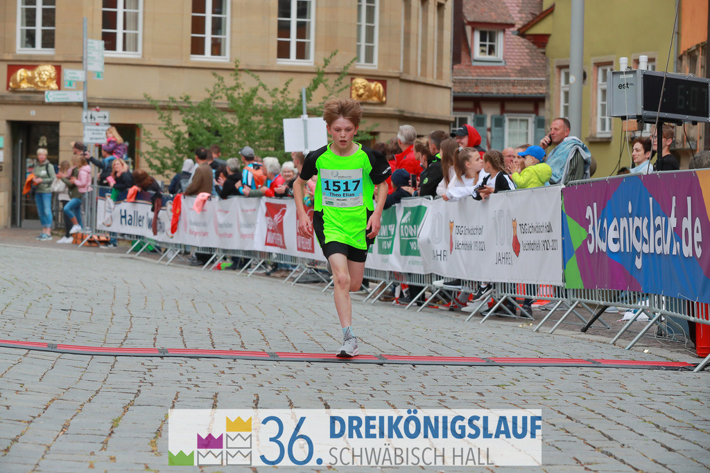 Stadtwerke Schüler und Jugendlauf 1,7km | 3koenigslauf 2022 Stadtwerke Schüler und Jugenlauf 1,7km - Realisiert mit Pictrs.com