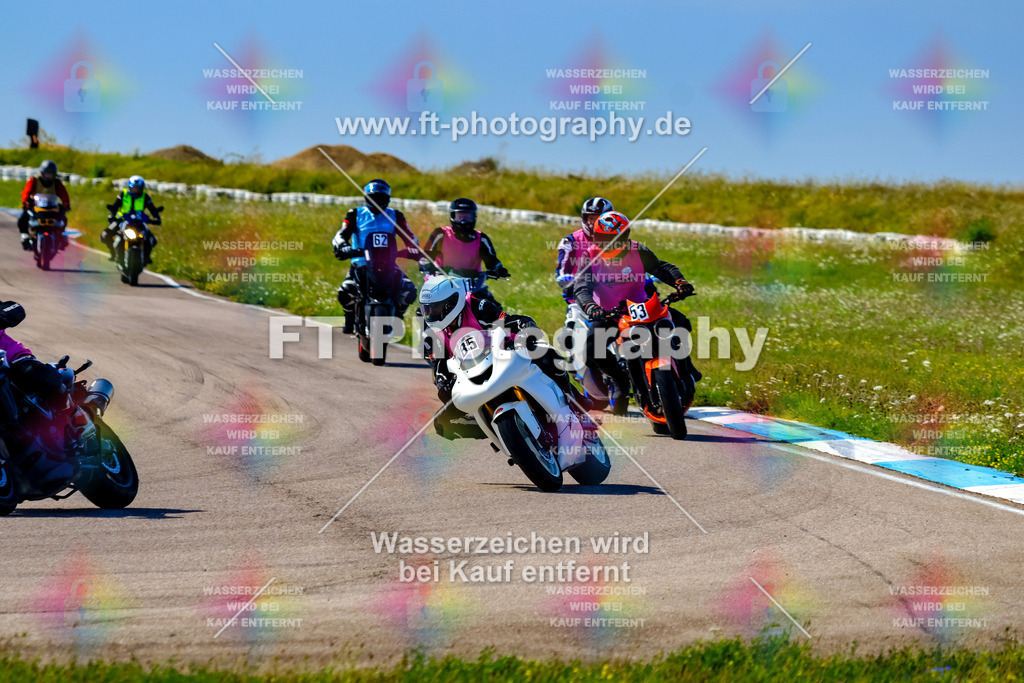 085-3871 | Hier findet Ihr Bilder von Touristenfahrten auf der Nürburgring Nordschleife oder von anderen Veranstaltungen die ich besucht habe. Viel Spass beim Durch Schauen 