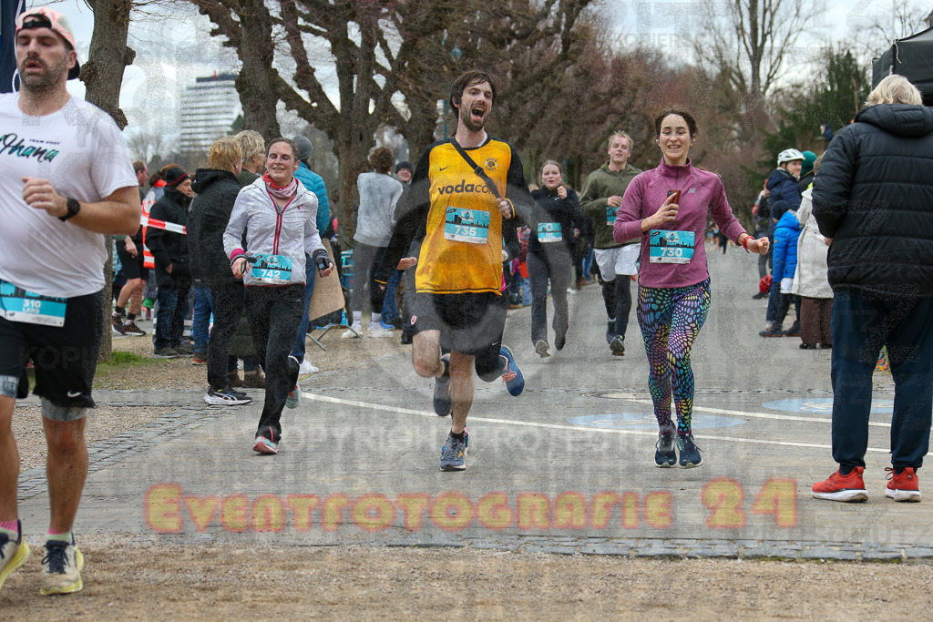 231231_1204_EX1_5403 | Sportfotografie im Rhein-Sieg Kreis, Köln, Bonn, NRW, Rheinland Pfalz, Hessen, etc. Unser Tätigkeitsfeld umfasst den Laufsport vom Volkslauf über den Marathon, Duathlon, Triathon bis zum Ultralauf wie Kölnpfad Ultra oder Schindertrail.
