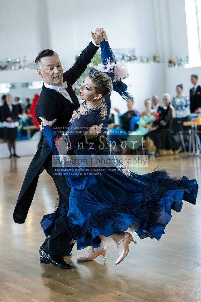 20240525_RL-Masters3-Std_5113 | Tanzsportbilder, Standardtanz, Lateintanz, WDSF, DTV, LTVB, dancecomp, goc, hessen tanzt, blaues band der spree, walzer, tango, wiener walzer, slowfox, quickstepp, samba, rumba, cha-cha-cha, paso doble. jive, hd-kroft photography, turniertanzsport