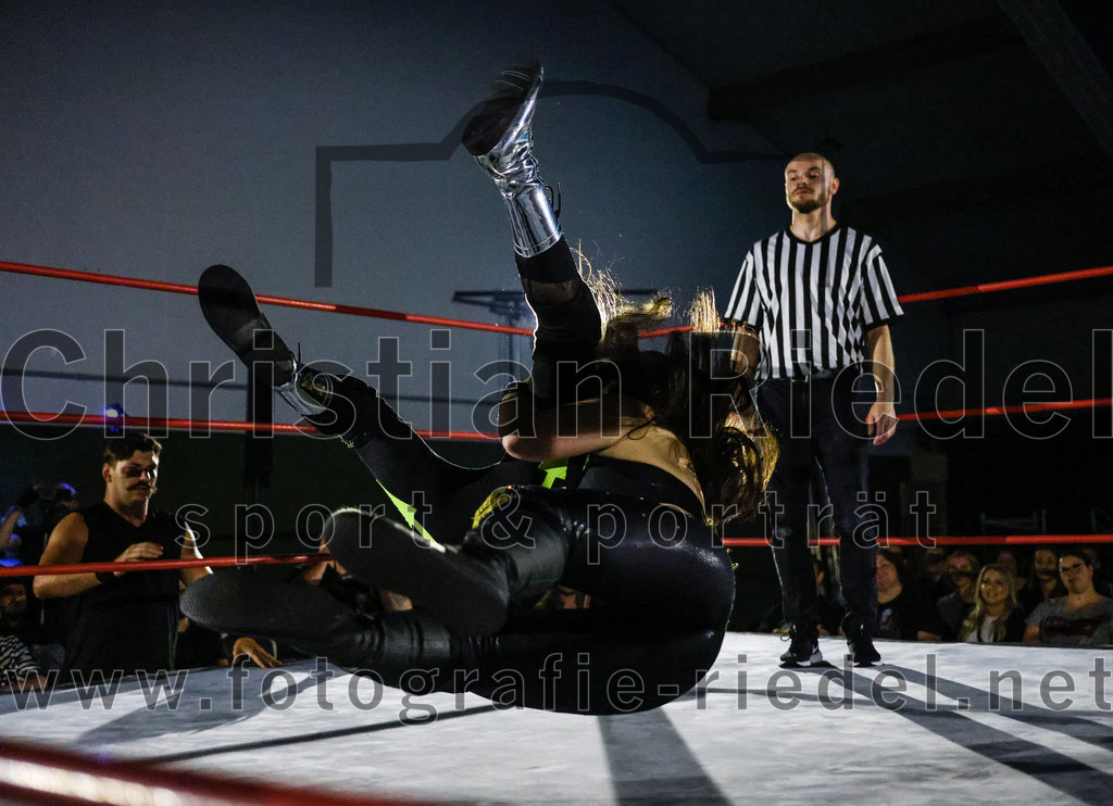 2022-06-05_112_EWS_Wrestling_ERDING | Erding, Deutschland, 05.06.2022:
Wrestling, Saison 2022, EWS Wrestling ERDING

Foto: Christian Riedel / fotografie-riedel.net