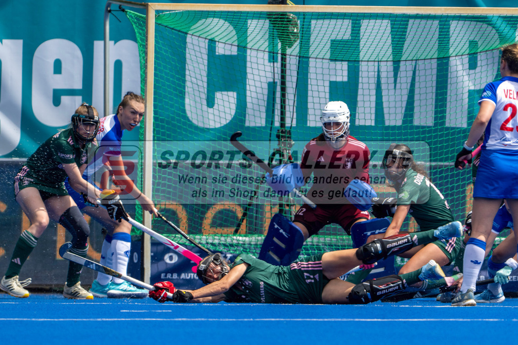 Final4_20250531-1408-Z09_2719 | Krefeld, Deutschland, 31.05.2025:  Feldhockey Final4 2025 – „Deutsche Feldhockey-Meisterschaften 2025“ im Gerd-Wellen-Hockeyanlage am 31.05.2025 in Krefeld, Deutschland. (Foto von Kramhöller/Fehrmann/Kaste)Krefeld, Germany, 31.05.2025: Feldhockey Final4 2025 – „Deutsche Feldhockey-Meisterschaften 2025“ in Gerd-Wellen-Hockeyanlage at 31.05.2025 in Krefeld, Deutschland. (Foto from Kramhöller/Fehrmann/Kaste)