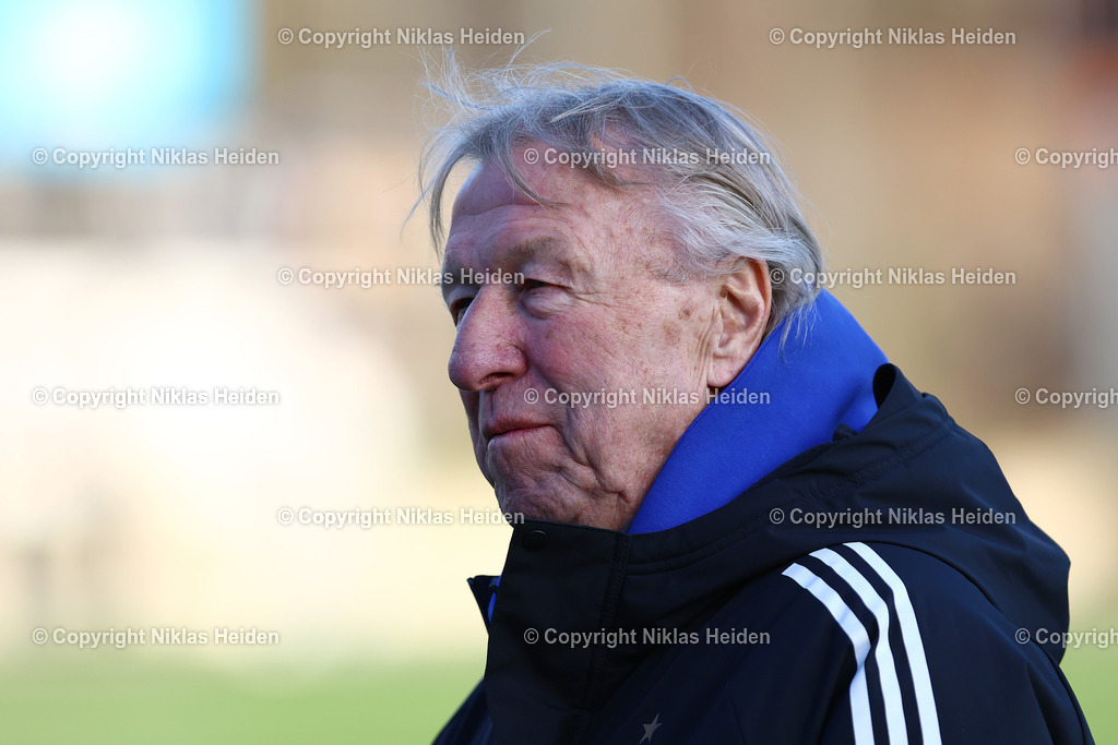 NH_HamburgerSVU21_VfBLübeck _RegionalligaNord_02042025 | Horst Hrubesch (NLZ-Leiter, Hamburger SV)Fußball I Herren I Regionalliga Nord I Saison 2024-2025 I 28. Spieltag I Hamburger SV U21 - VfB Lübeck I 02.04.2025 I Stadion Hoheluft