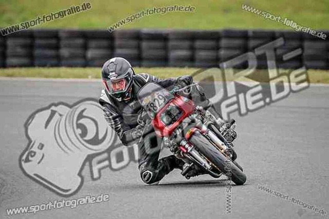 pubi2960 | Professionelle Fotos von Sportveranstaltungen, aber auch Hochzeiten und anderen Events. - Realisiert mit Pictrs.com