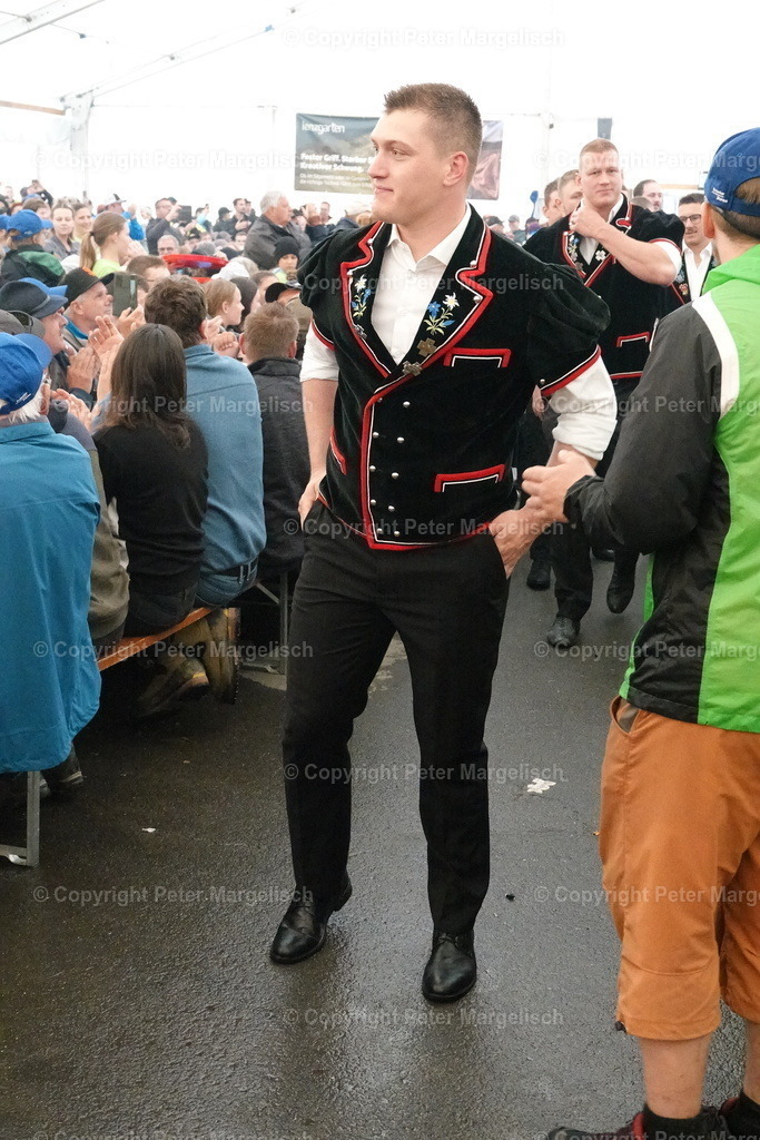 DSC00783 | Schwingen - Realisiert mit Pictrs.com