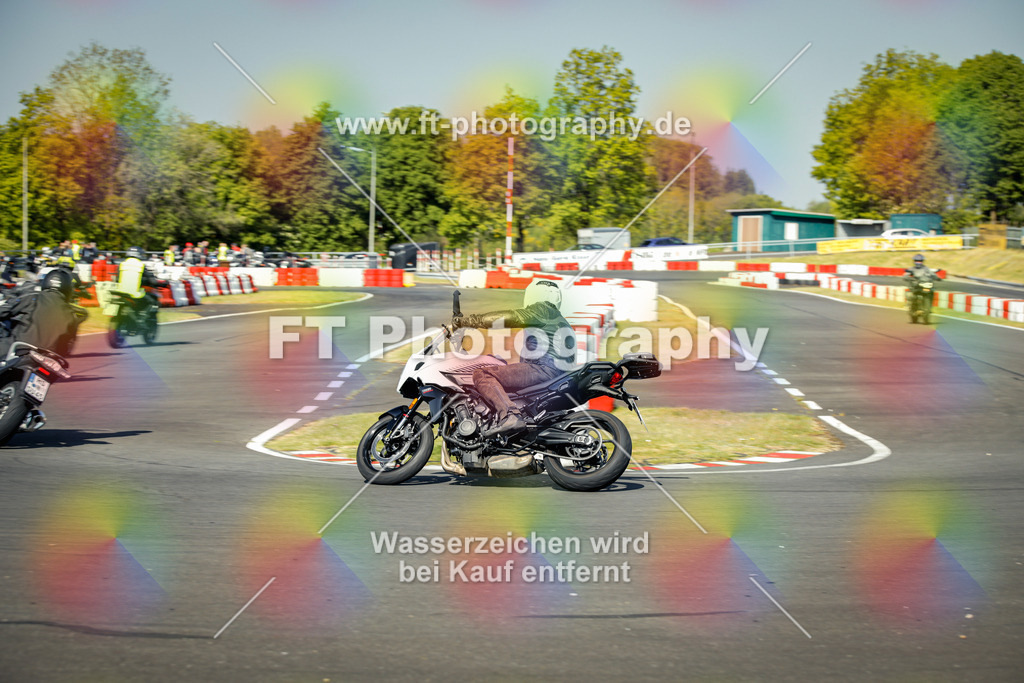 OBK_Mai_Volker_Adam-10346 | Hier findet Ihr Bilder von Touristenfahrten auf der Nürburgring Nordschleife oder von anderen Veranstaltungen die ich besucht habe. Viel Spass beim Durch Schauen 