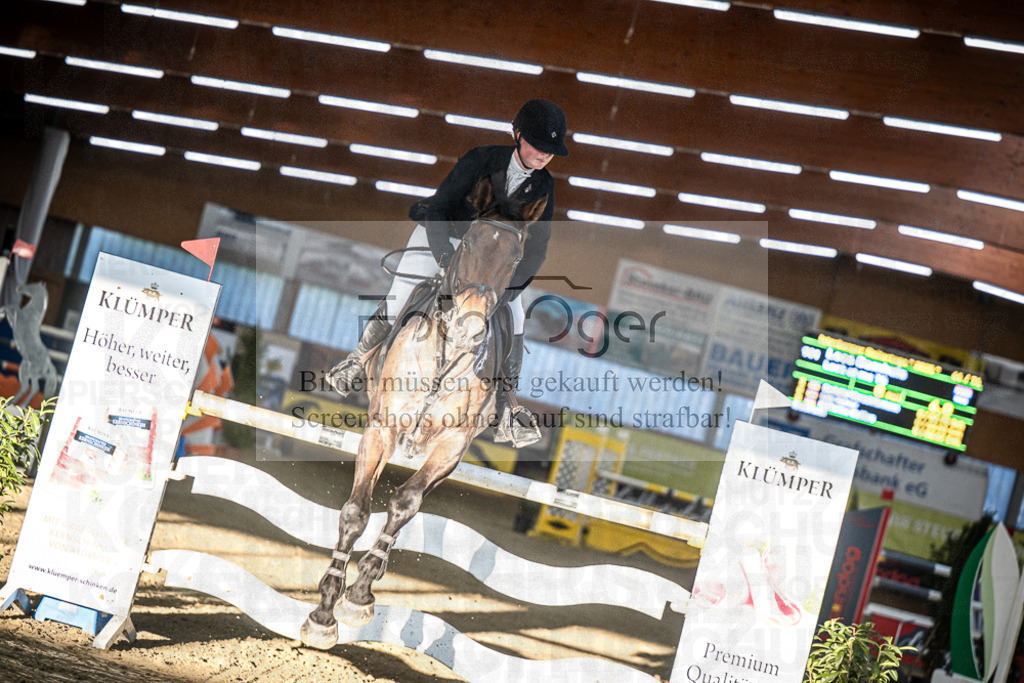 DOS_3643 | Entdecke hochwertige Reitturnierfotos von Foto Oger. Professionell, emotional und authentisch – jetzt Lieblingsmomente im Shop bestellen.Deutschlandweite Turnierfotografie. - Realisiert mit Pictrs.com