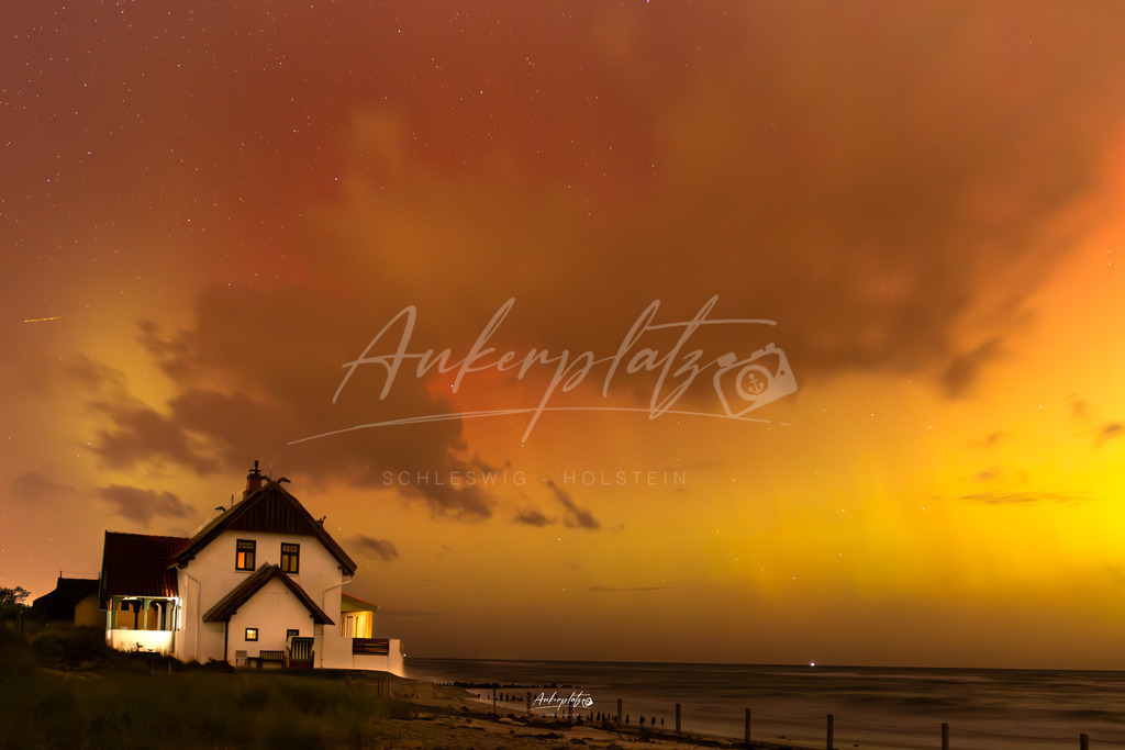 Polarlicht Weisses Haus 2 | ankerplatz-schleswig-holstein - Realisiert mit Pictrs.com