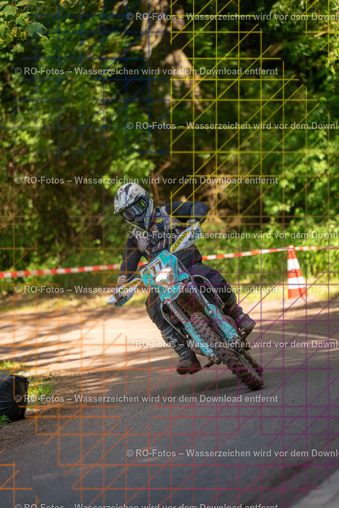 Wolfshausen 3 Lauf -939 | Sportfotografie von RO-Fotos: Motorsport, Motocross, Enduro, Laufveranstaltungen und Triathlon. Professionelle Fotos von Sportlern und Events. - Realisiert mit Pictrs.com