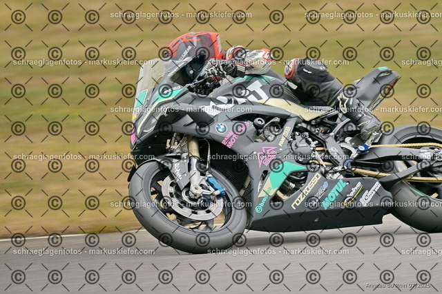 25bt05-1451 | markuskiefer.com - Realisiert mit Pictrs.com