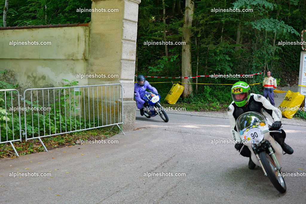 P1014948 | Erleben Sie atemberaubende, hochqualitative Fotos Ihrer Fahrt entlang der malerischen Alpenstraßen. Besuchen Sie alpineshots.com, um professionelle Aufnahmen Ihrer unvergesslichen Reise zu finden und zu kaufen - Realisiert mit Pictrs.com