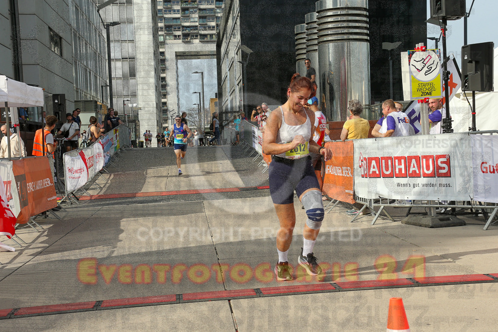 250920_1536_EX1_0169 | Sportfotografie im Rhein-Sieg Kreis, Köln, Bonn, NRW, Rheinland Pfalz, Hessen, etc. Unser Tätigkeitsfeld umfasst den Laufsport vom Volkslauf über den Marathon, Duathlon, Triathon bis zum Ultralauf wie Kölnpfad Ultra oder Schindertrail.