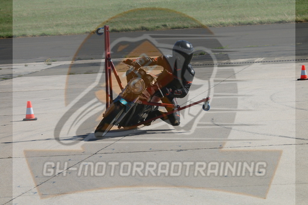 IMG_3643 | gh-motorradtraining-foto.de - Realisiert mit Pictrs.com
