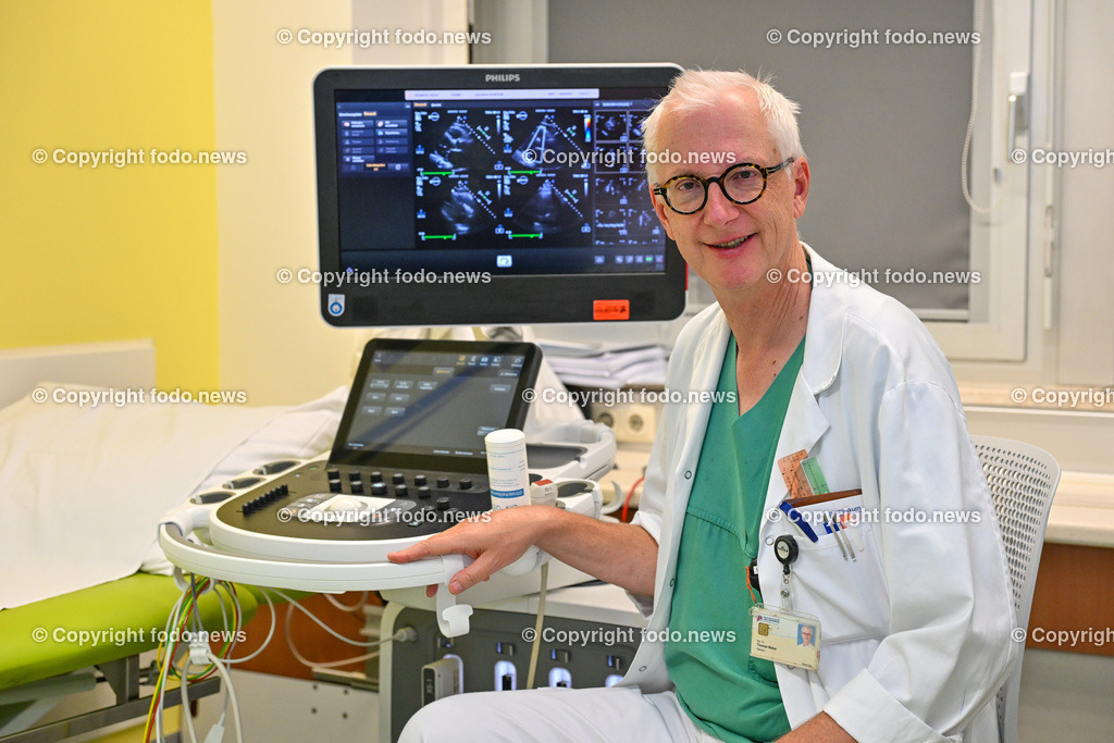 Thomas Weber (Kardiologe_ Praesident der ESH_ Klinikum Wels)_ 30.09.2024-3 | 30.09.2024, Wels, AUT, Klinikum Wels-Grieskirchen im Bild Thomas Weber (Dr. Priv. Doz., Kardiologe, Praesident der ESH-European Society of Hypertension)