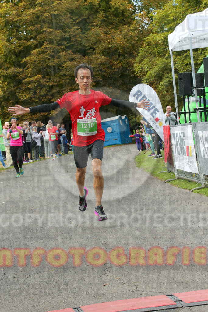 220925_1312_EX1_0222 | Sportfotografie im Rhein-Sieg Kreis, Köln, Bonn, NRW, Rheinland Pfalz, Hessen, etc. Unser Tätigkeitsfeld umfasst den Laufsport vom Volkslauf über den Marathon, Duathlon, Triathon bis zum Ultralauf wie Kölnpfad Ultra oder Schindertrail.