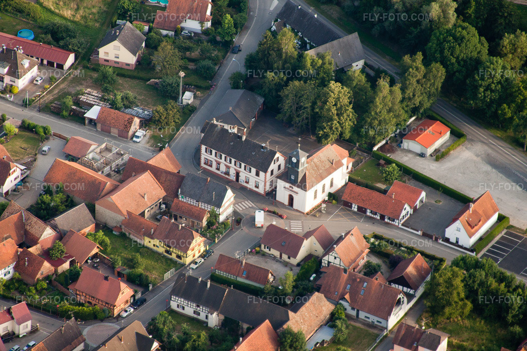 Aerial view: View of the town in Forstfeld in the state Bas-Rhin, France.Photo: IMG_30592.jpg taken on 07/09/2010 by Werner Riehm/FLY-FOTO.comResolution of the original: 4752 x 3168 px