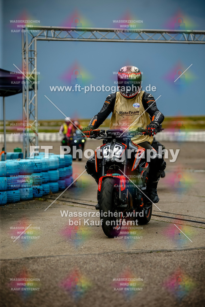 Chambley Juli-1306 | Hier findet Ihr Bilder von Touristenfahrten auf der Nürburgring Nordschleife oder von anderen Veranstaltungen die ich besucht habe. Viel Spass beim Durch Schauen 