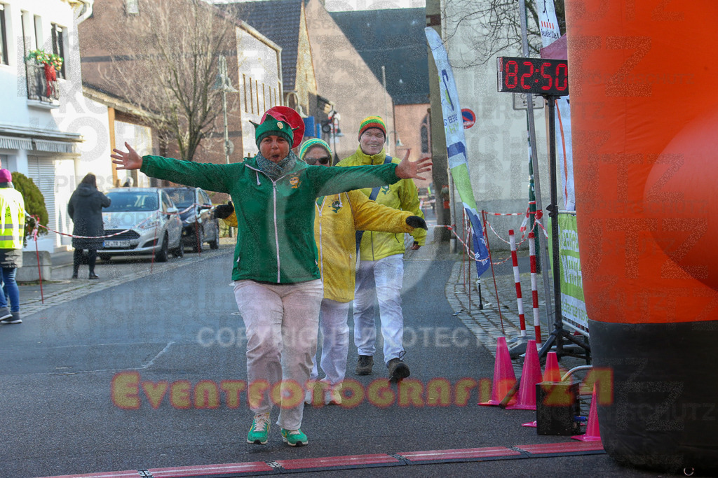 241201_1259_EX1_3463 | Sportfotografie im Rhein-Sieg Kreis, Köln, Bonn, NRW, Rheinland Pfalz, Hessen, etc. Unser Tätigkeitsfeld umfasst den Laufsport vom Volkslauf über den Marathon, Duathlon, Triathon bis zum Ultralauf wie Kölnpfad Ultra oder Schindertrail.
