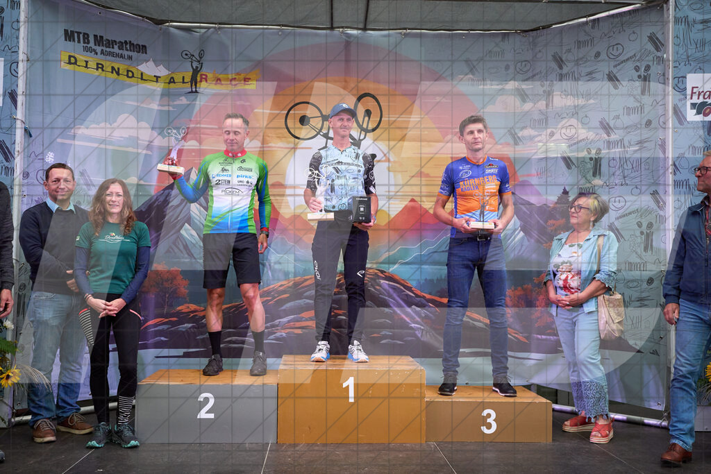 Betriebszentrum Laubenbachmühle, Frankenfels, Österreich - 13. September 2025: Dirndltal Race - Fun und Trophy Race - SiegerehrungFotograf: Martin Bihounek / martinbihounek.com | 13. September 2025 Betriebszentrum Laubenbachmühle, Frankenfels, Österreich : Dirndltal Race - Fun und Trophy Race - Siegerehrung •••••Photo by: Martin Bihounek / martinbihounek.comInsta: @martinbihounekcom