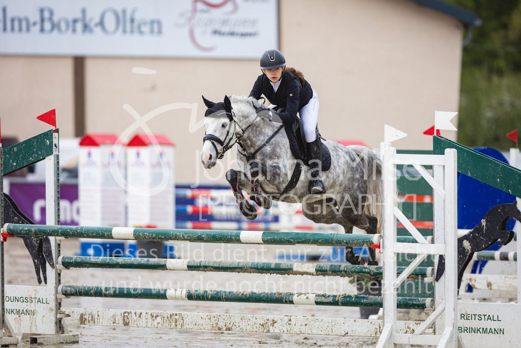 240426_Olfen-Vinnum_PonyTrophy-159 | Deine schönsten Turniermomente als professionelle Fotos! Entdecke hochwertige Pferdesport-Fotografie im Online-Shop. Jetzt Fotos finden & bestellen!