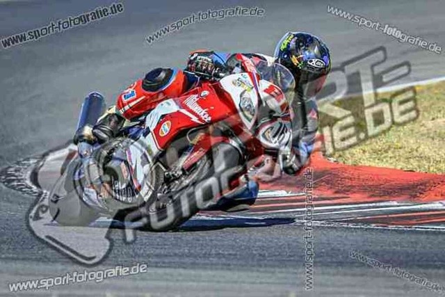 pubi8239 | Professionelle Fotos von Sportveranstaltungen, aber auch Hochzeiten und anderen Events. - Realisiert mit Pictrs.com