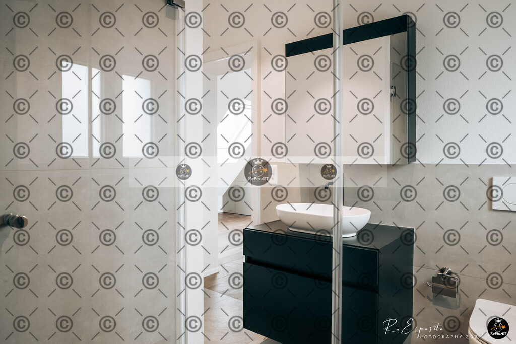 20250425_Haus-Strengelbach_093 | Sport und Naturfotografie von Roberto Esposito zeigt echte Momente Bewegung und die Schönheit der Natur. Ausdrucksstarke Bilder schaffen Emotionen.