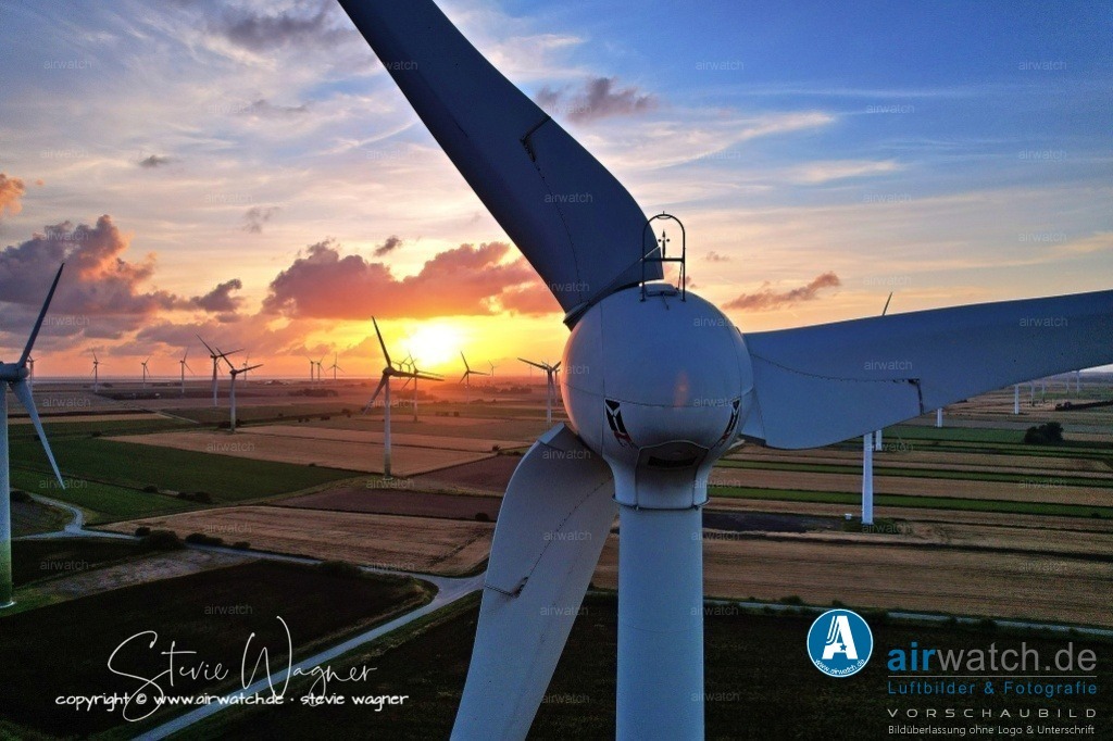 Windpark Breklumer-Koog | Luftbild, Windenergieanlagen, Enercon, Windpark Breklumer Koog