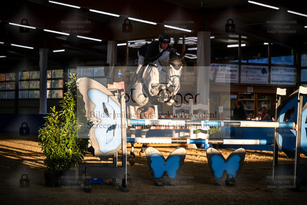 DOS_4003 | Entdecke hochwertige Reitturnierfotos von Foto Oger. Professionell, emotional und authentisch – jetzt Lieblingsmomente im Shop bestellen. - Realisiert mit Pictrs.com